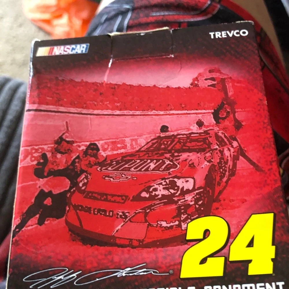 Jeff Gordon #24 Holiday Snowman Ornament